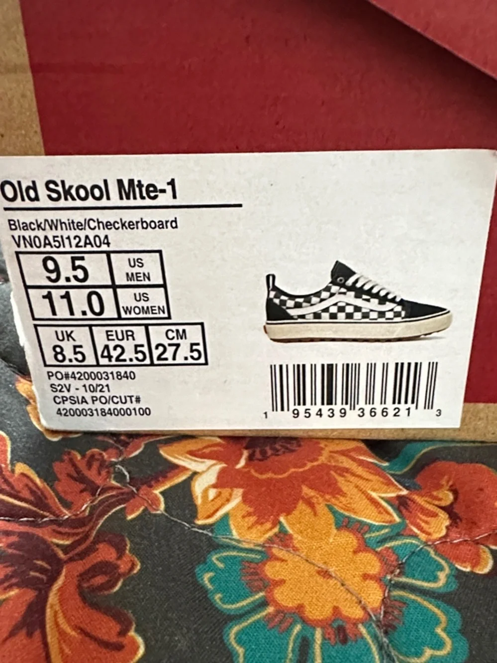 Vans Old Skool Checkerboard Slip-On - Black & White - Picture 2 of 8